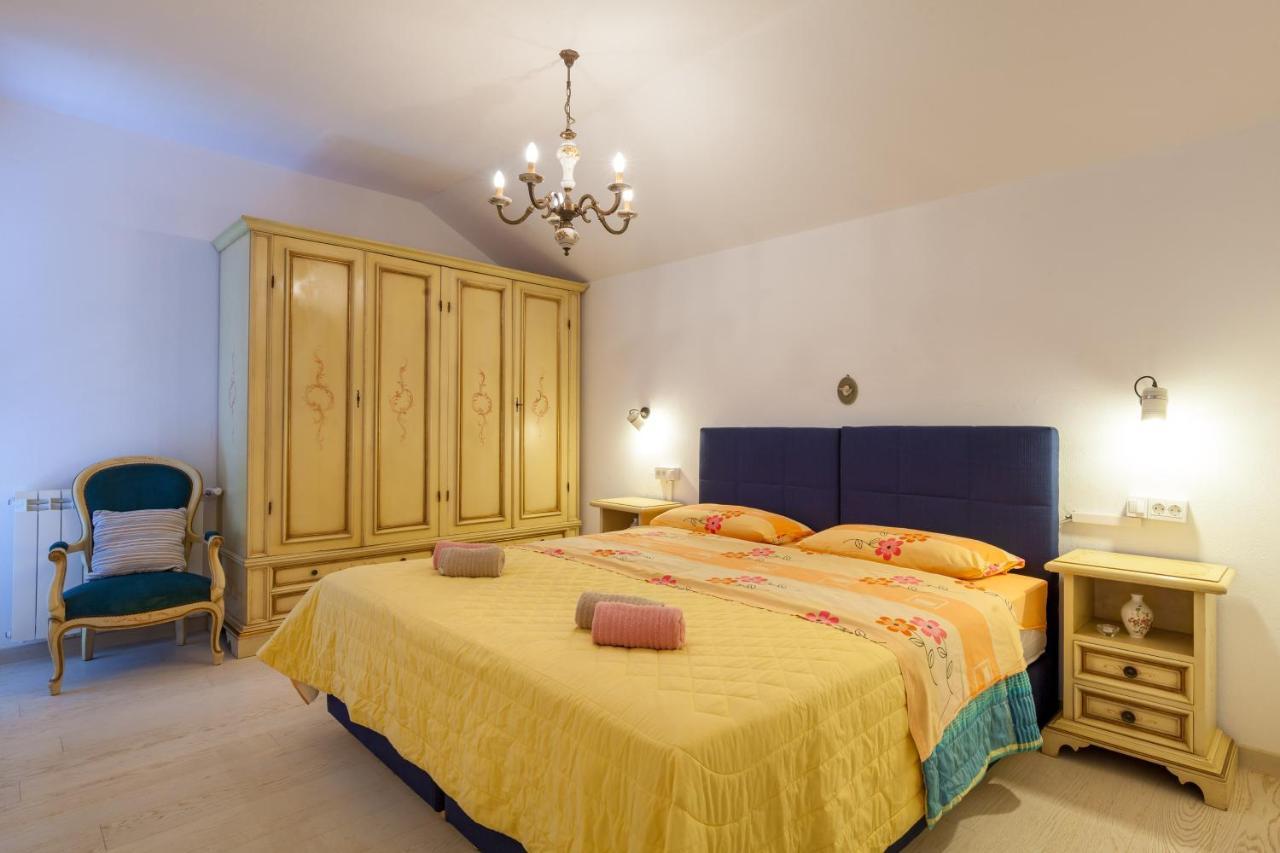 Holiday Home Duje Trogir Luaran gambar